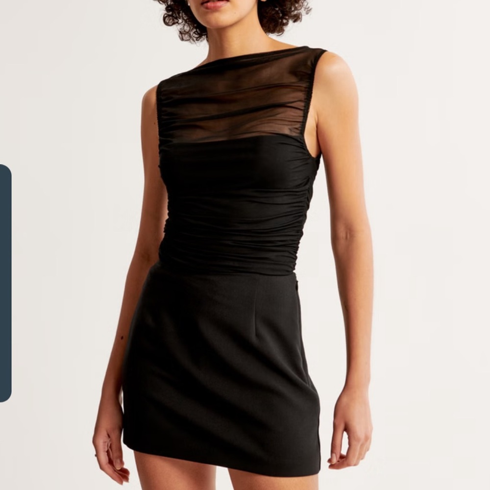 Abercrombie & Fitch Black Sheer Yoke Ruched Top